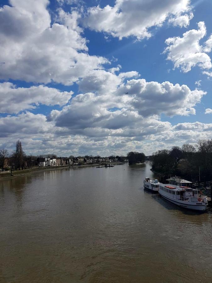 Kew Gardens - Private Double Room Richmond London - Homestay المظهر الخارجي الصورة